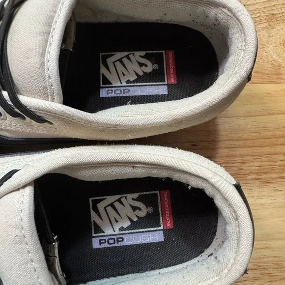 Vans Cream Canvas Sneakers with Black Accents - Picture 3 of 6